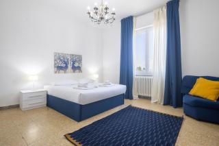 Three-Bedroom Florence Home - Firenze - 0