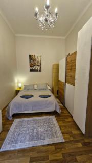Center Royalty Apartment - 1