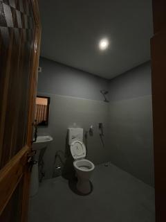 Churpon House - Deskit - 5
