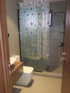 Luxury 2BD 2BA, Pool, Lekki Phase 1 - Lekki - 1