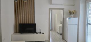 SALAN Apartman West - Galanta - 8