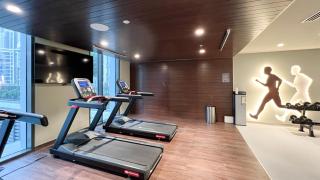 Bright 2BR with Pool & Creek Views - Dubai - 9