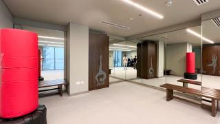 Bright 2BR with Pool & Creek Views - Dubai - 8