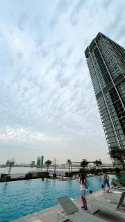 Bright 2BR with Pool & Creek Views - Dubai - 6