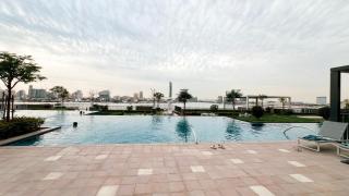 Bright 2BR with Pool & Creek Views - Dubai - 3