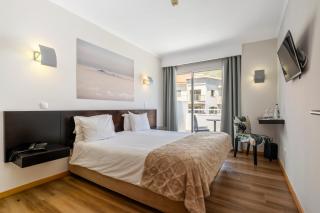White Waters Hotel - Machico - 6