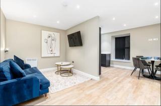 The Executive Retreat 3Bed2Bath 55inch TV Central Leeds - Central Station - 0