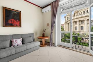 Amora Homes Breathless Panorama Basilica Suite with balcony NEED RESERVATION FOR FREE PARKING - Budapest - 8