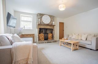 Warm Cottage Stay In Lindley - Long Term - Lindley - 9