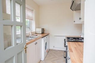 Warm Cottage Stay In Lindley - Long Term - Lindley - 7