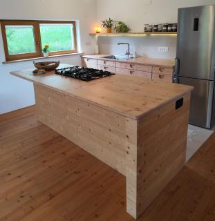 Naravna lesena hiša v naravi z lastnim vrtom - 3