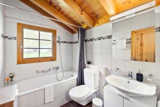 Chalet Belle Vue – Alpine Charm with a View to Remember - 7