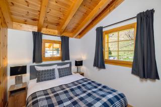 Chalet Belle Vue – Alpine Charm with a View to Remember - 6