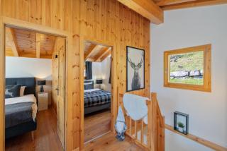Chalet Belle Vue – Alpine Charm with a View to Remember - 5