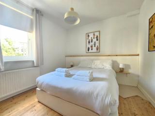 Charming 2-Bedroom Ground Floor Apartment with Garden and Free On-street Parking - Edimburgo - 3