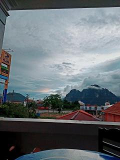 Inthavong Hotel/Guest House - Vang Vieng - 9