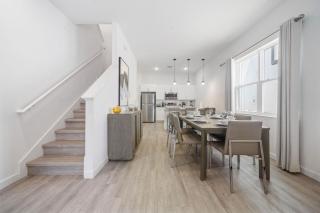 384 Famagusta Drive - 2