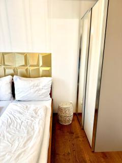 Cozy 2BR Apartment In Floridsdorf Area - 6