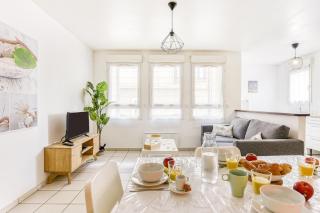 Cosy T2 à 100m de la Gare, parking gratuit, WiFi Fibre pour 4 personnes - Saint-Cyr-lʼÉcole - 9