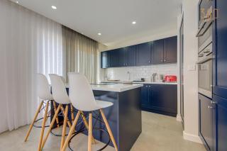 Modern 2BR Penthouse with Terrace & Stunning Views by 360 Estates - Nadur - 5