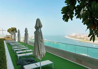 Private Beach Access High Floor 1 Bedroom - 7