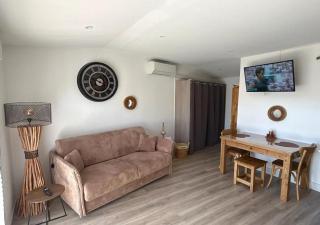 Comfortable 30 m 2 studio - Lançon-Provence - 0