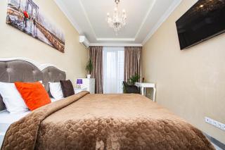 Luxury for business & pleasure Royal 2 - 8