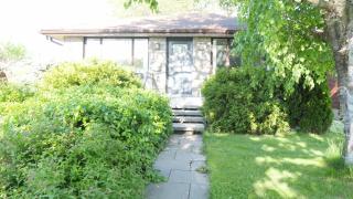 Richview Gardens Suite, 3-bdr - Toronto - 9