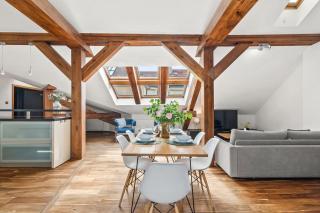 Prague Days - Spacious 117m2 Attic Retreat w AC - Near Old Town sq - Praag - 8