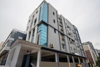 Treebo Pride Inn Raidurg - Jāmb - 9