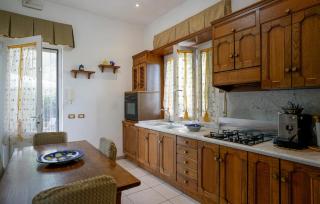 Beautiful Home In Corsanico - 5