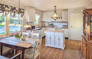 Beautiful Home In Bomstermåla With Sauna - Blomstermåla - 6