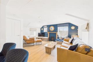 Host & Stay - St Cuthbert's Cottage - Seahouses - 0