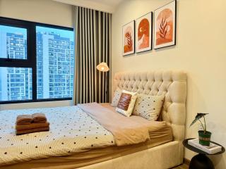 Elegant Apartment 1BR - Soft Queen Bed & Zen Garden, SA5 Vinhomes Smart, Ha Noi - Mochie Homestay - Phú Thú - 4