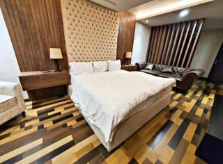 Royal Swiss Apartments Lahore - Lahore - 3
