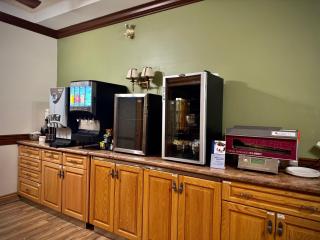 SureStay Plus Hotel by Best Western Kincardine - Kincardine - 3