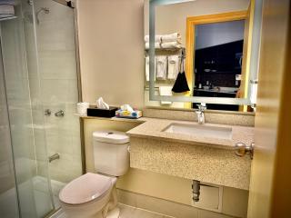 SureStay Plus Hotel by Best Western Kincardine - Kincardine - 4