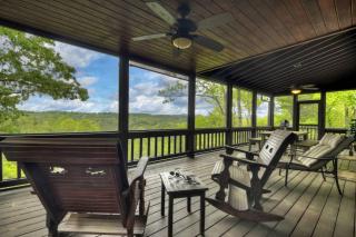 3 BR Mountain Cabin Games Hot Tub Fire Pit - Morganton - 8