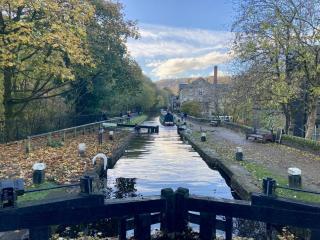 The Old Riverside School House Apartment 5 - Hebden Bridge - 3