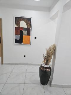 Flat 3 Modern 3BR En-suite Flat in Kaura Abuja - 7