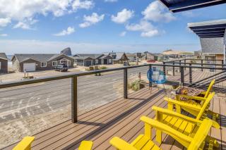The Rock Inn Yacht - Meredith Lodging - Pacific City - 9
