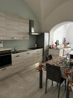 Leonardo Sicilian Casa 2 - 4