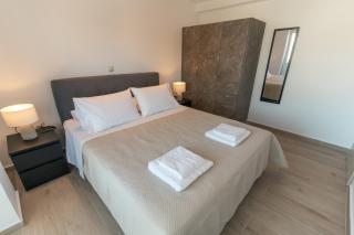 Laura City Apartments by the Sea - Lampi - 2