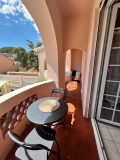 Studio avec Grand Balcon- Résidence de Caractère - Bandol - 4
