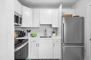 Tempting second floor unit located in Seabreeze South - 1