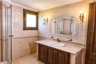 Luxurious Seafront Villa in Pefkohori - Pefkohori - 3