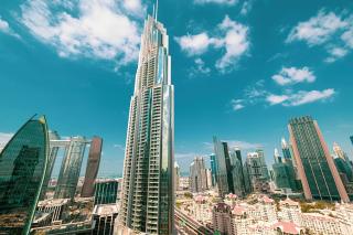 Burj Khalifa View & Mall Entry in 3 Mins & Sleeps 3 Adults - 3