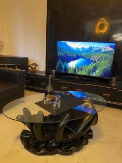 King Lux Apartment - 8