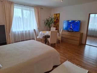 Apartamentai šalia baseino - 9