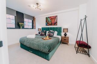 Luxury Two Bedroom Birmingham City Centre Apartment - Birmingham - 6